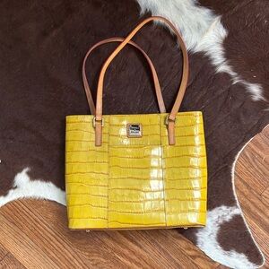 ✨DOONEY & BOURKE✨ Beautiful leather summer bag, EUC.